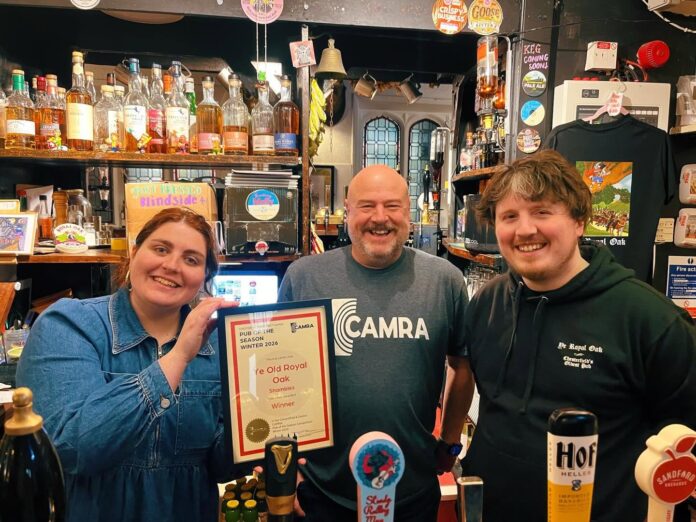 Presentation to Ye Royal Oak